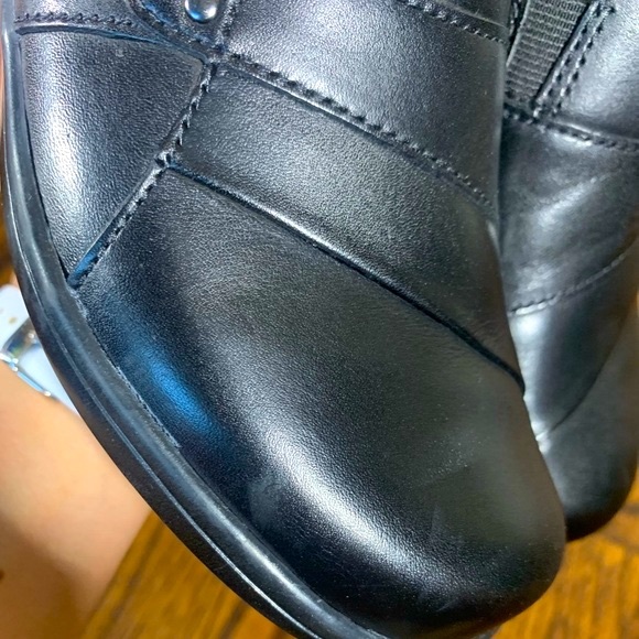 Clarks Women's May Marigold Slip-On Loafer Black Sz 6M - Picture 11 of 15